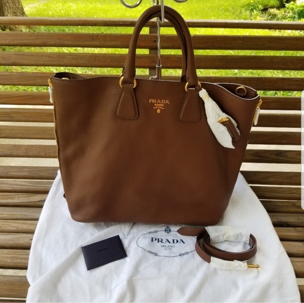 REDUCED GORGEOUS Prada Vitello Daino Shopper Tote